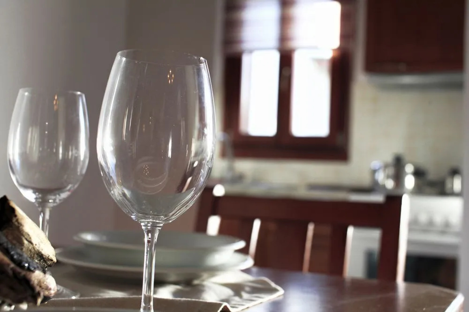 Anemonisia Skyrian Living