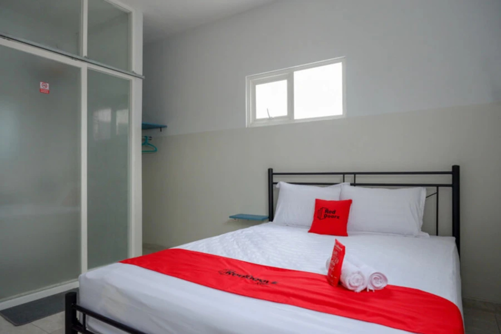 RedDoorz near Tamansari Shopping Center Salatiga