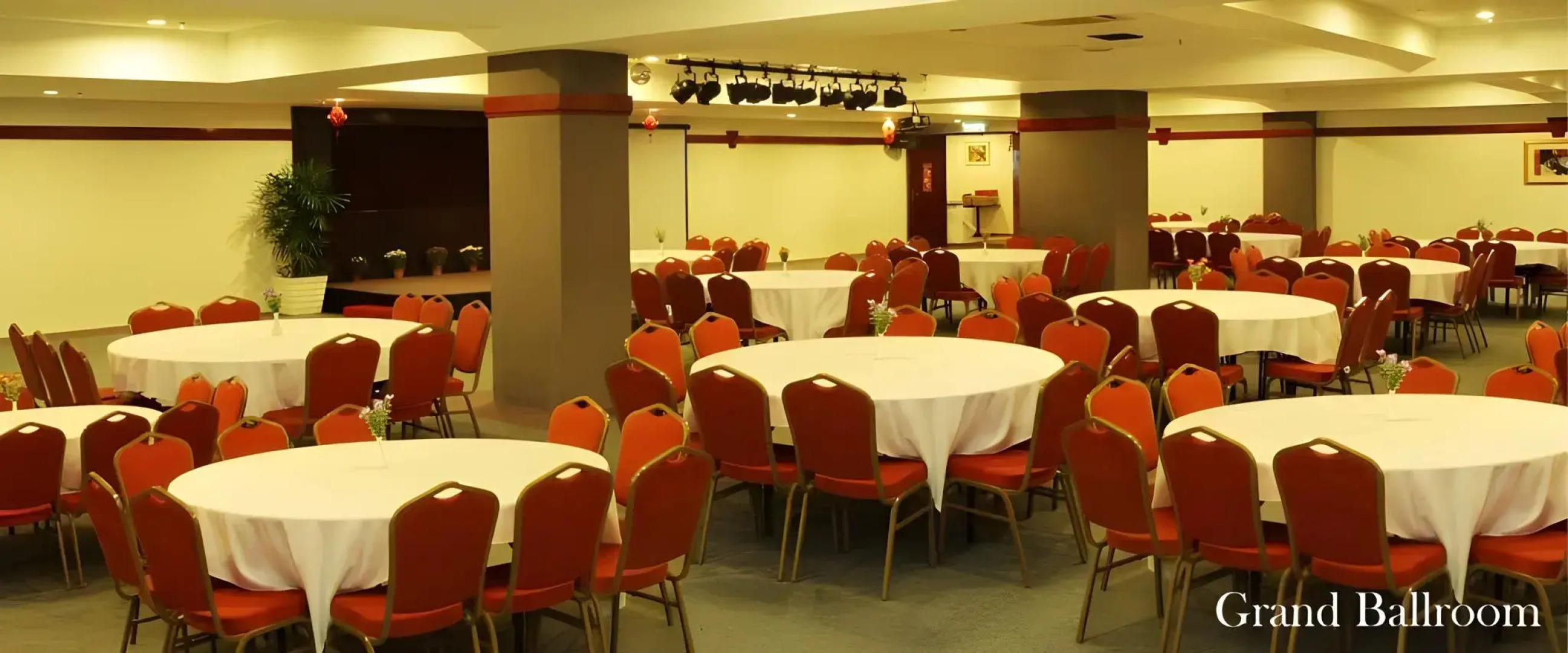 Mayres Hotel Kota Tinggi