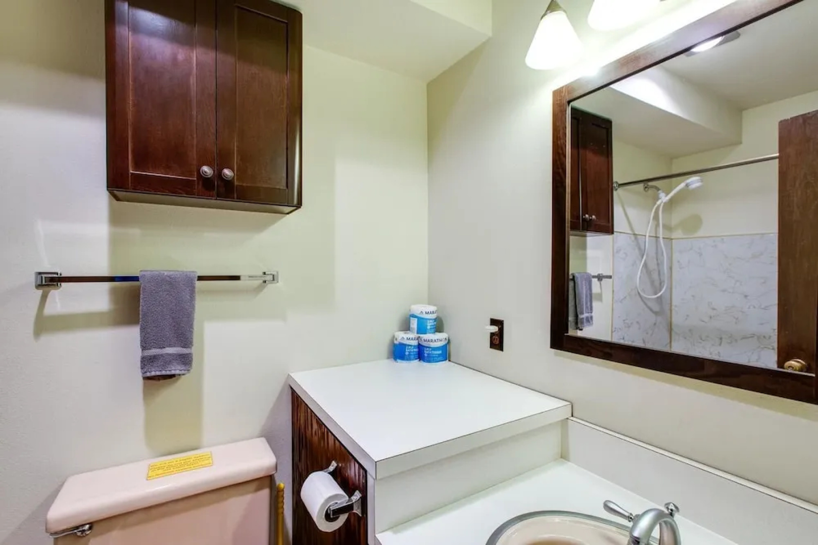 46sll - Convenient - Economical - Wifi - Sleeps 2 1 Bedroom Condo by Redawning