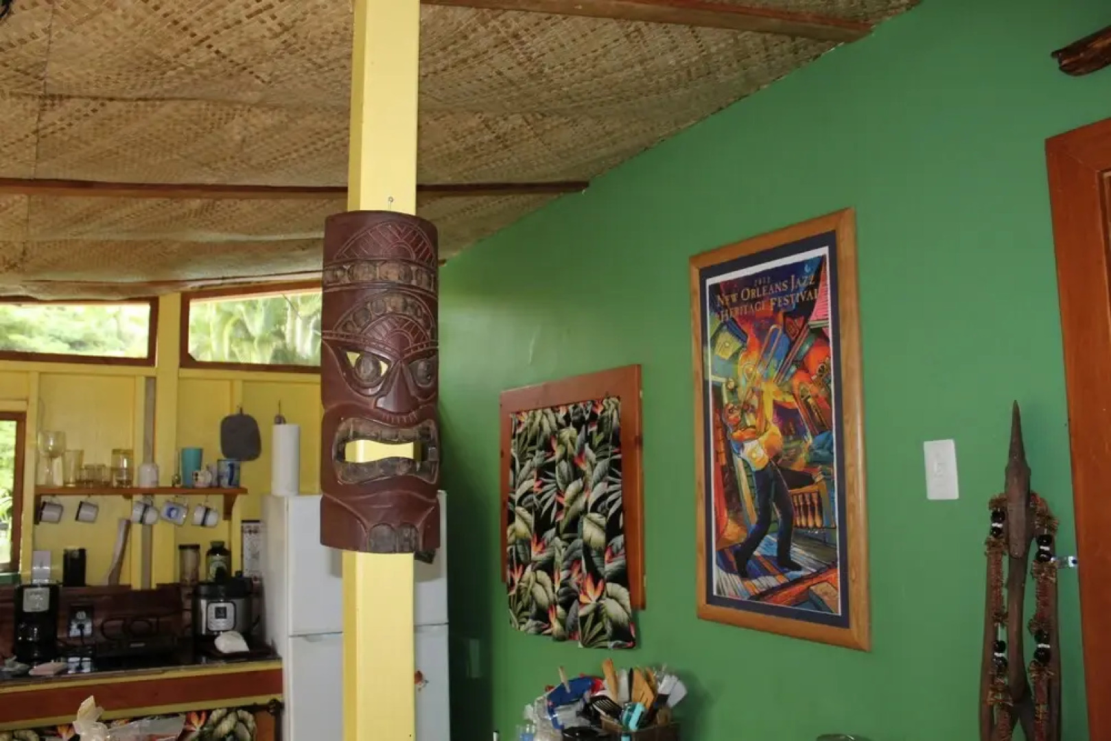 Sweet Spot Stay - Tikis and Treetops