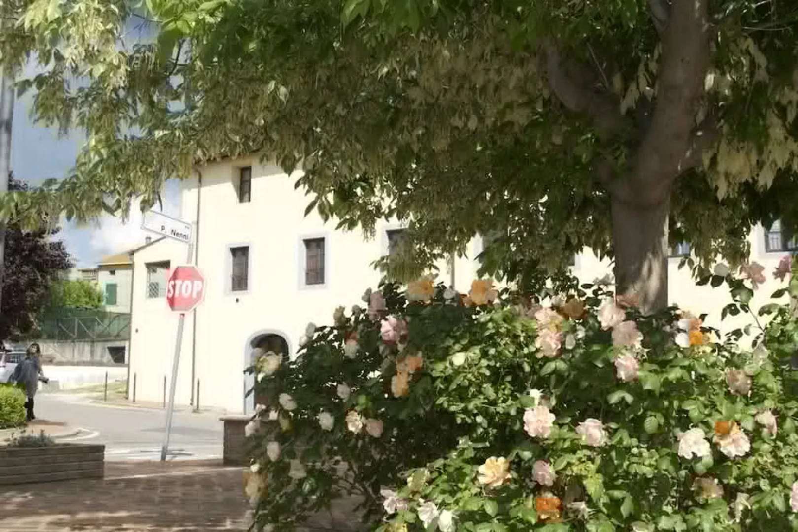 Giuly Rosselmini Residence