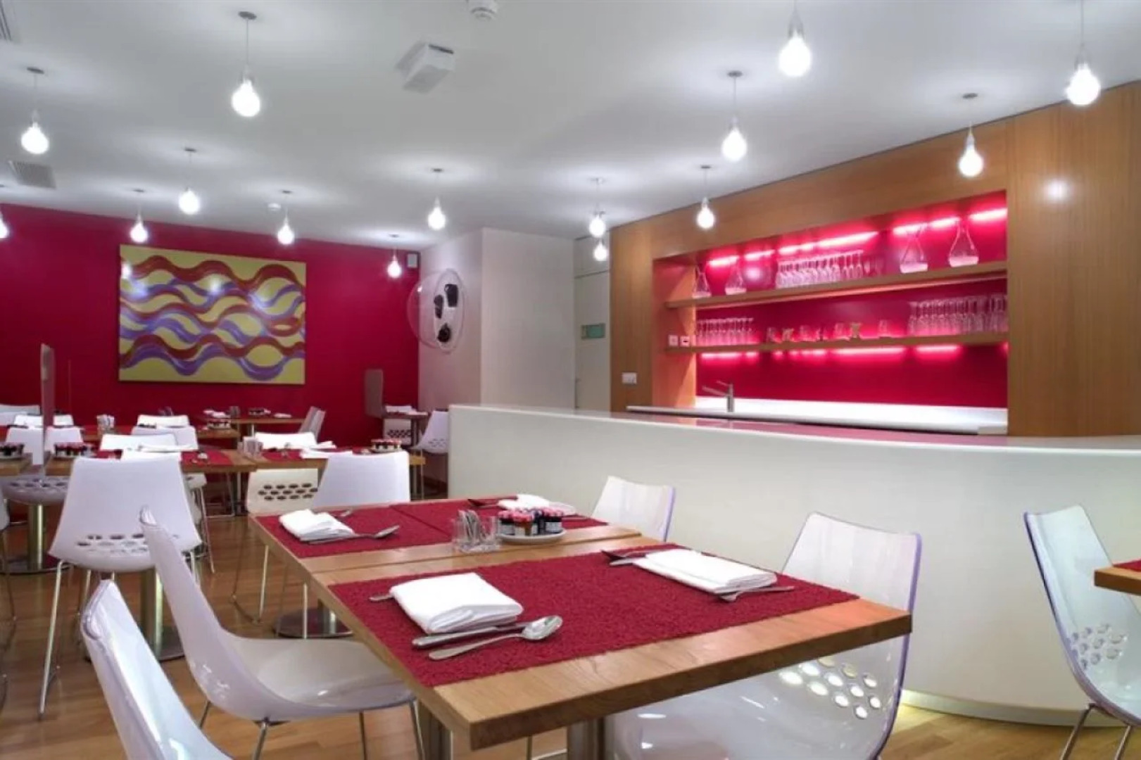 La Cour Des Augustins Boutique Gallery Design Hotel