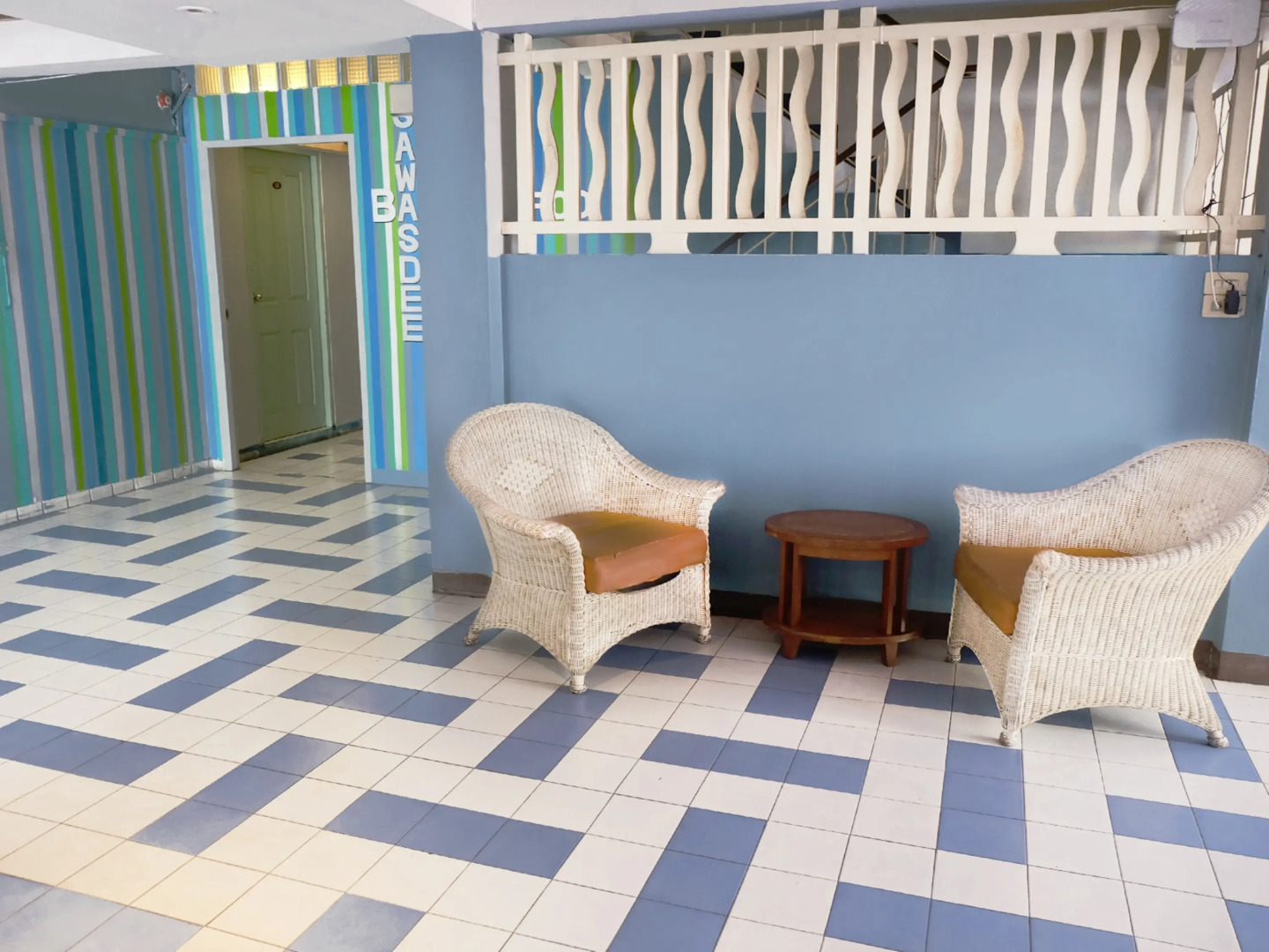 Отель Sawasdee Khaosan Inn