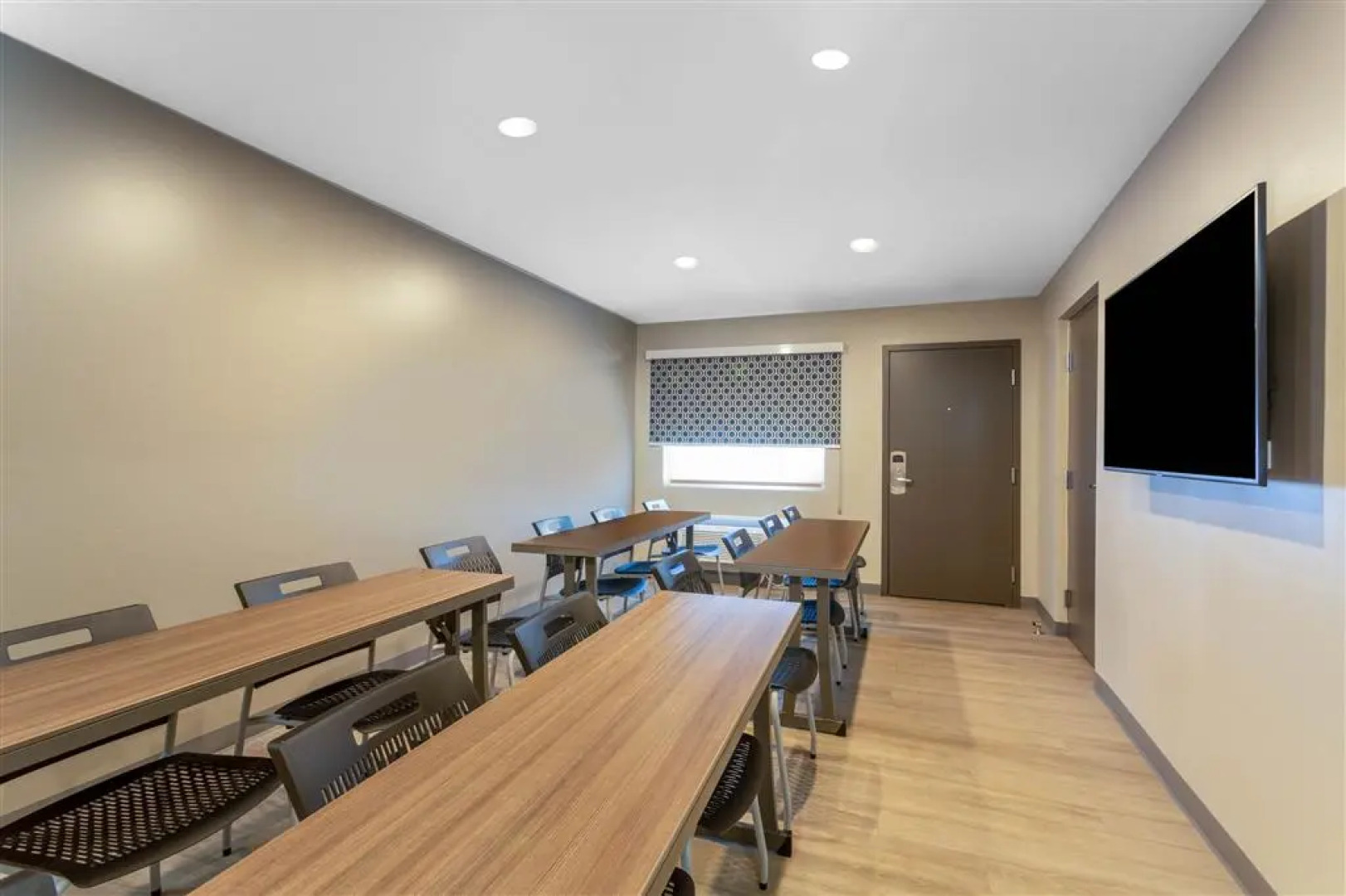 Days Inn by Wyndham Wilmington / University