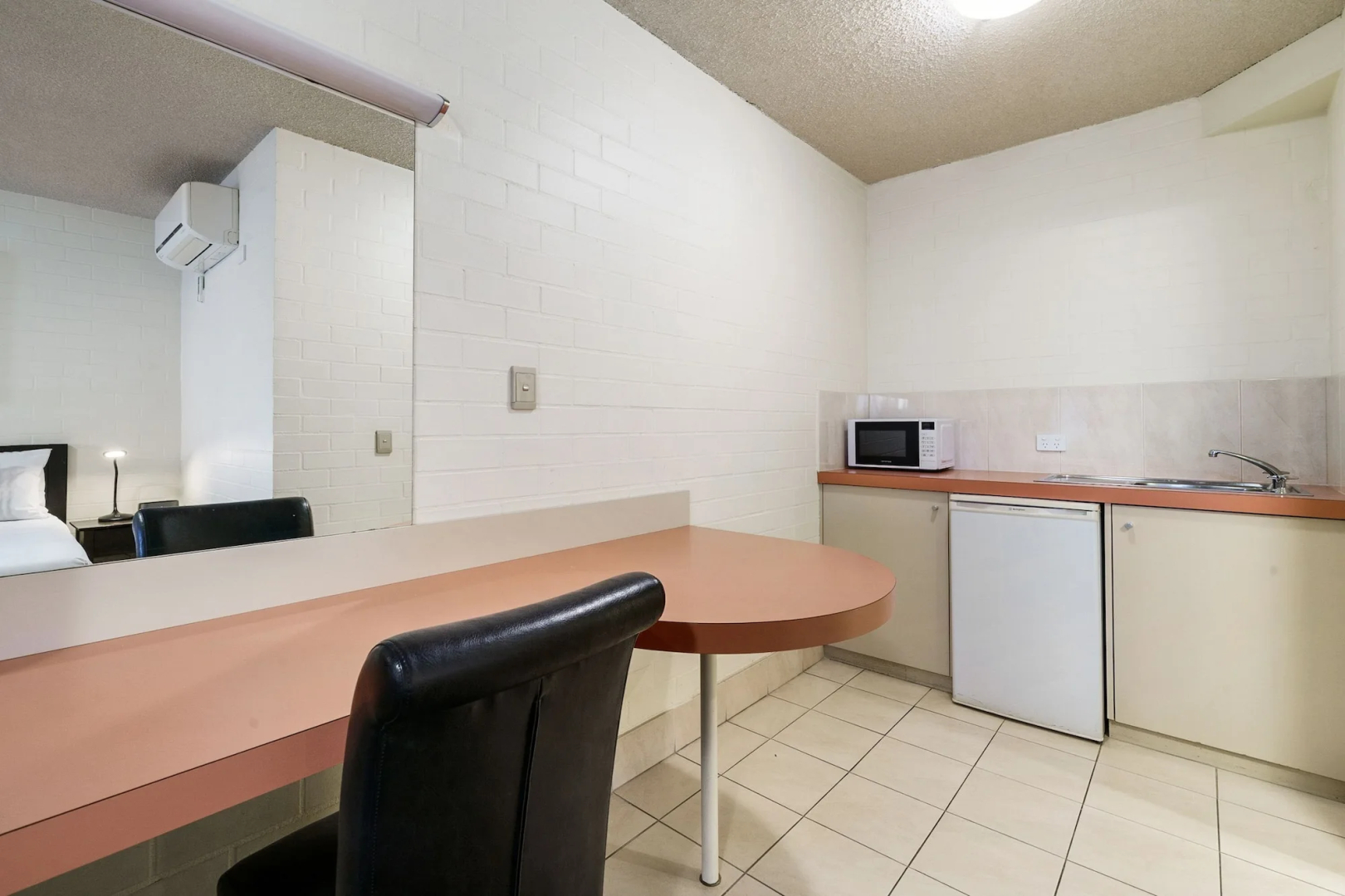 City Reach Motel