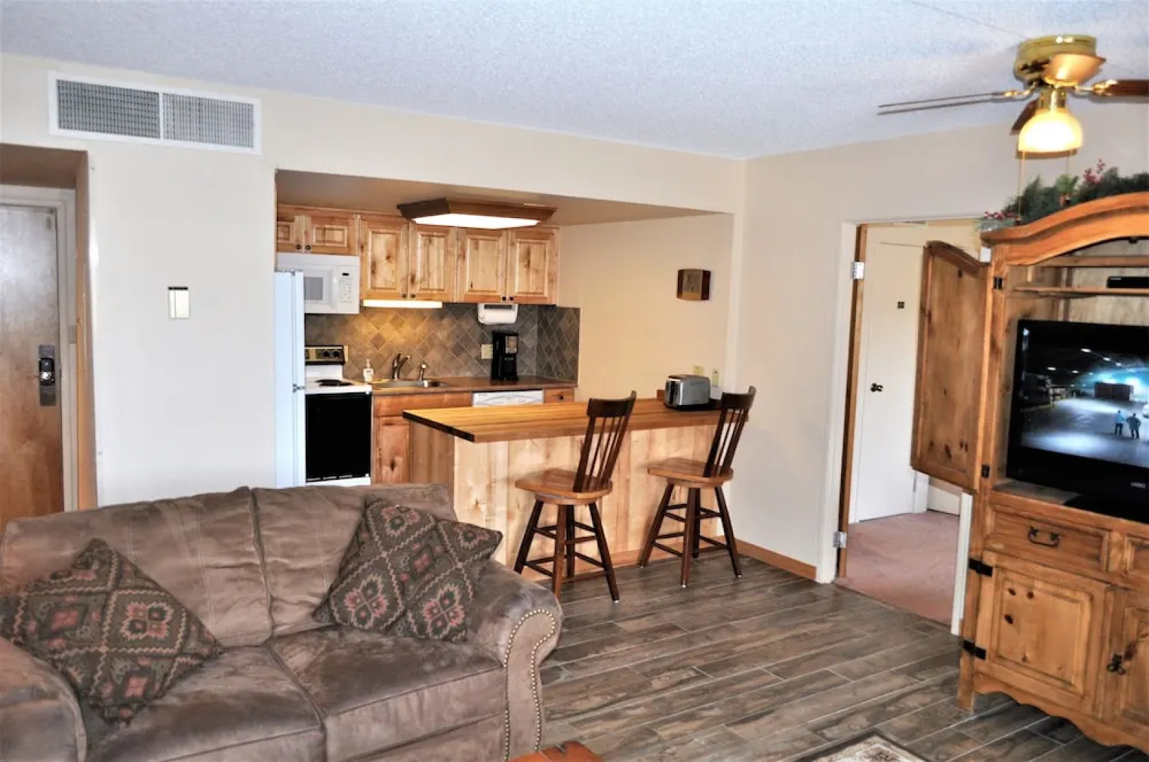 Summit House 2 Bed 2 Bath B