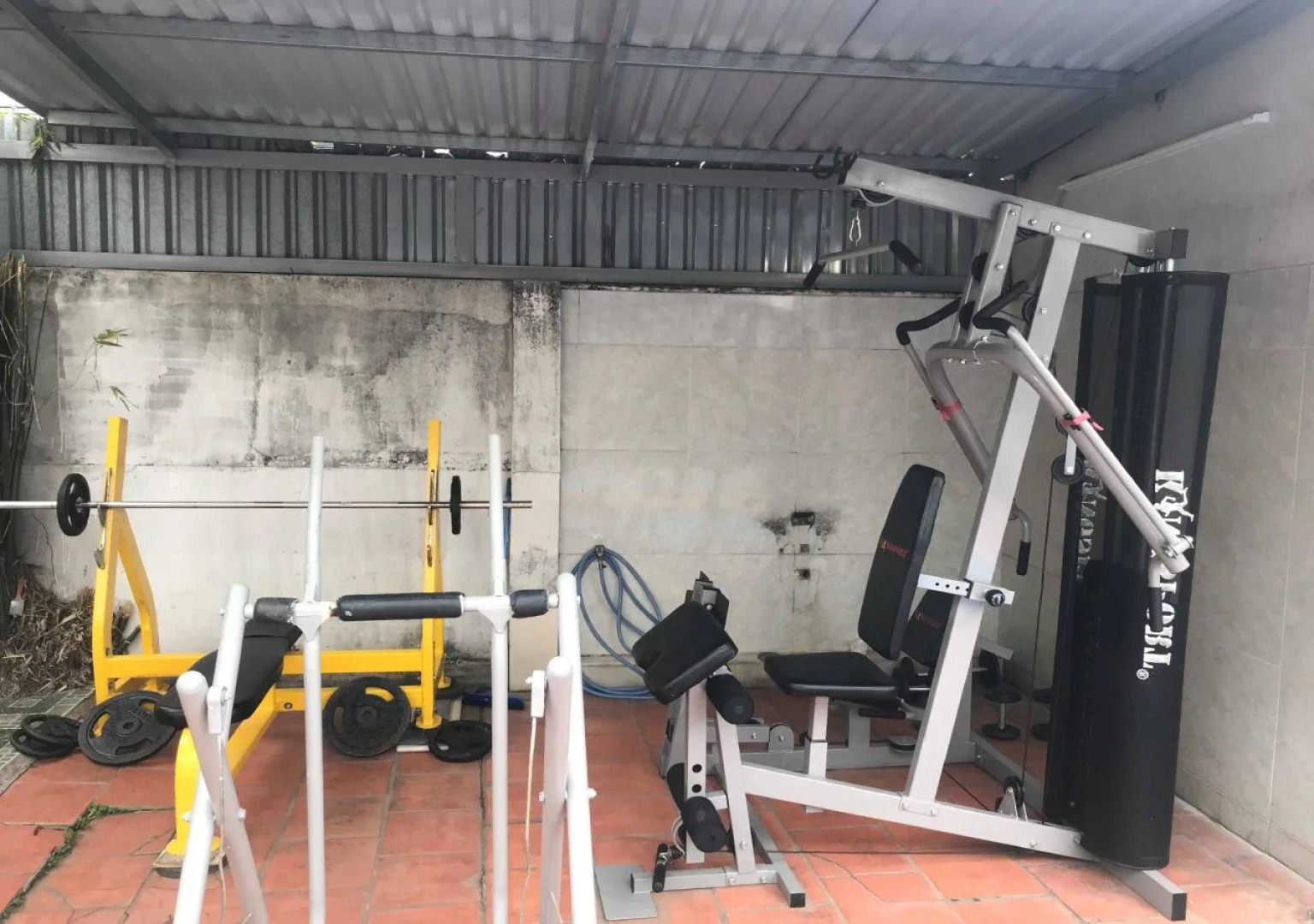 Hoa Phat Hotel & Apartment