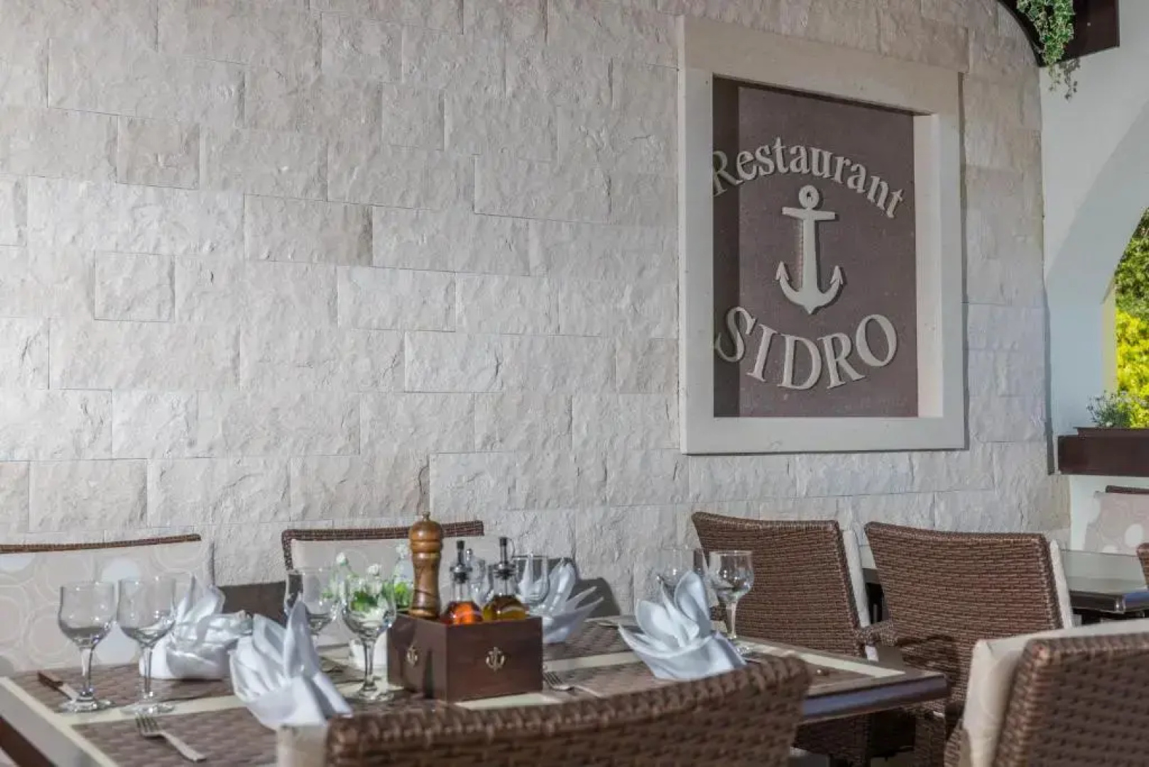 Guest House Sidro