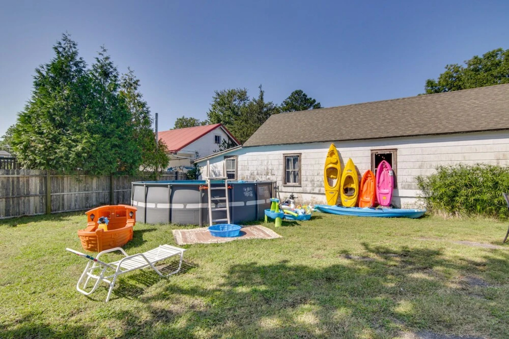 Chincoteague Home w/ Pool - Walkable Location!