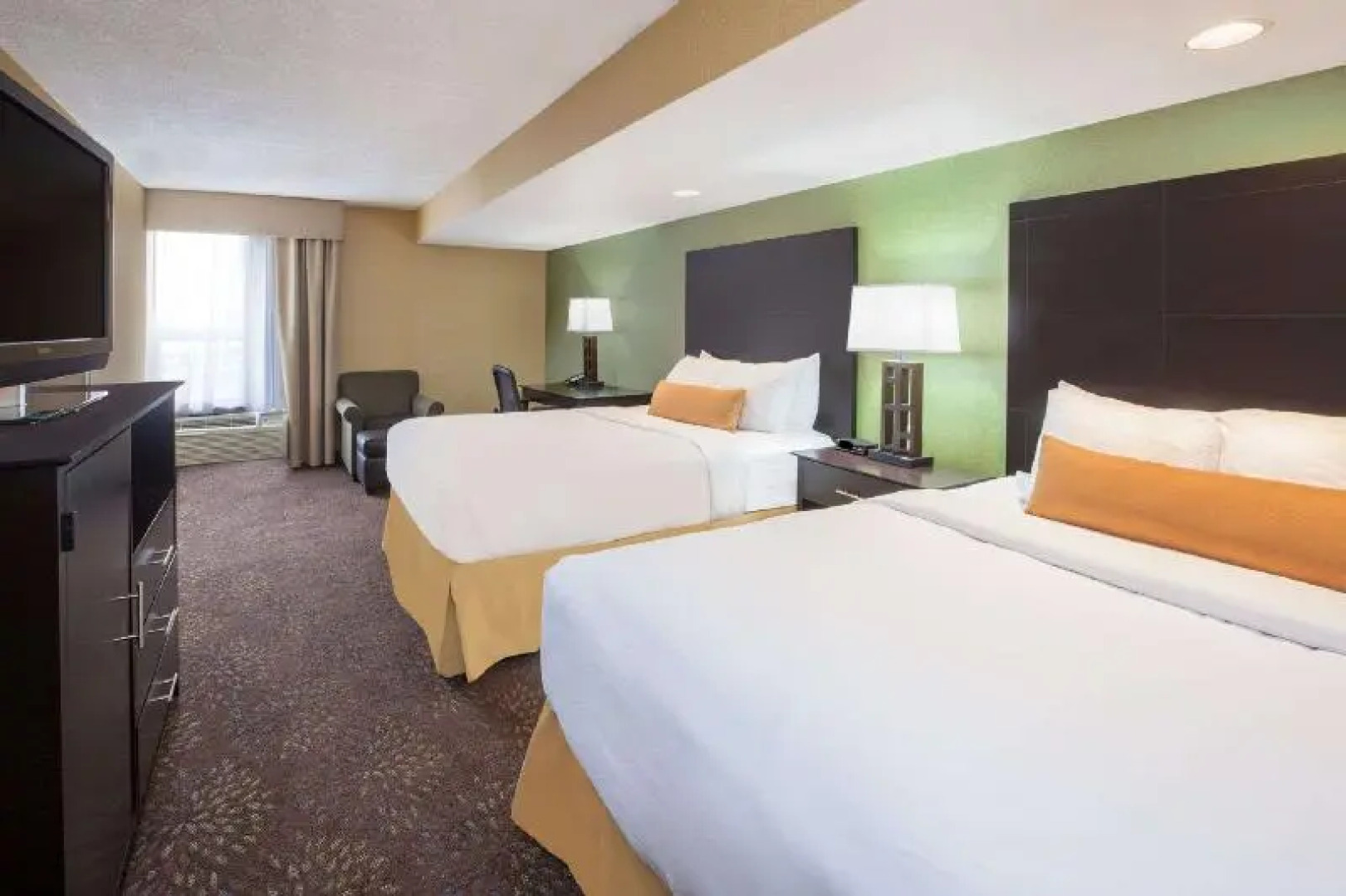 Best Western Plus Sterling Inn