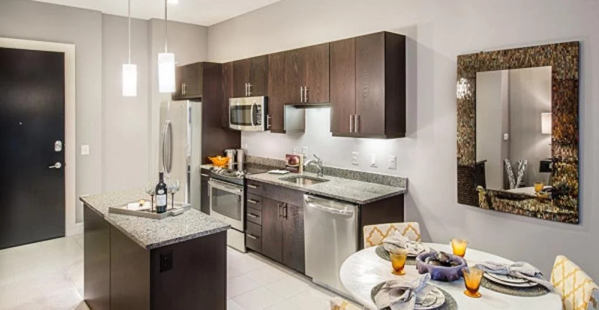 National at Reston Town Center