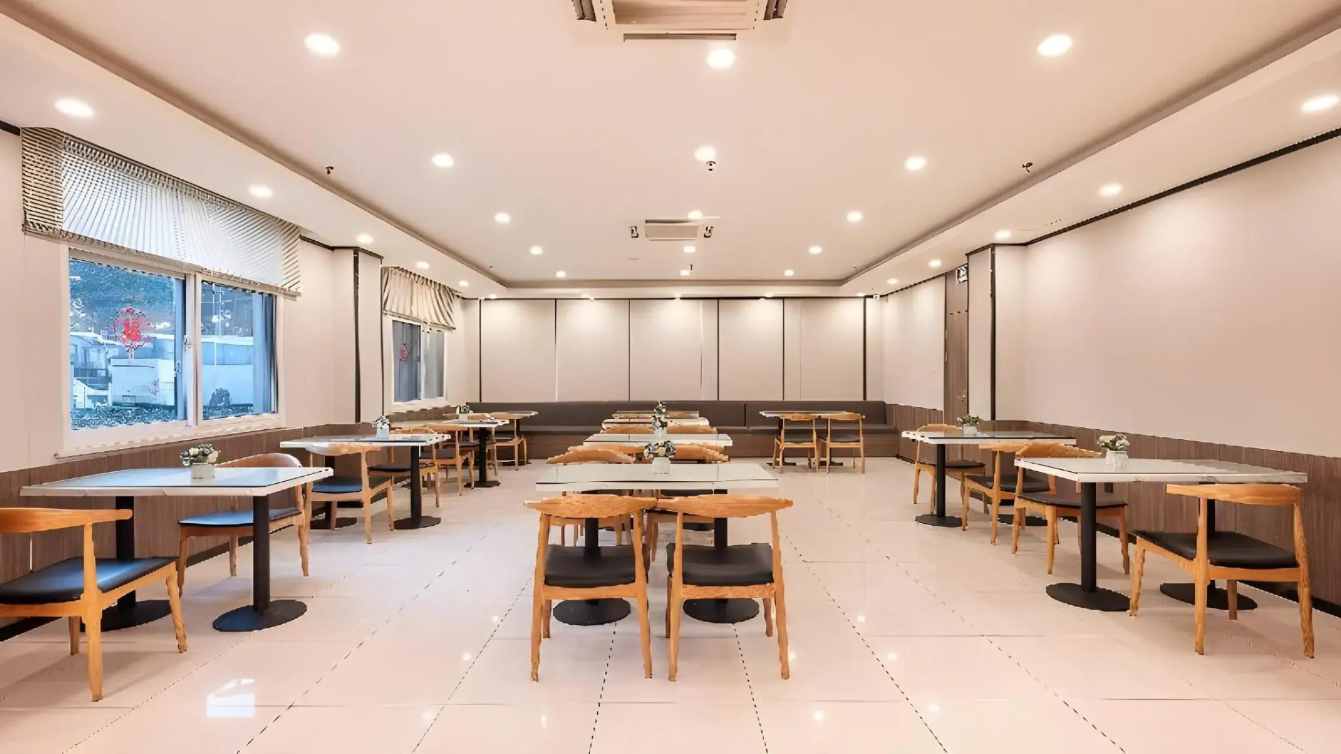 Hanting Hotel (Shanghai Pudong Airport)