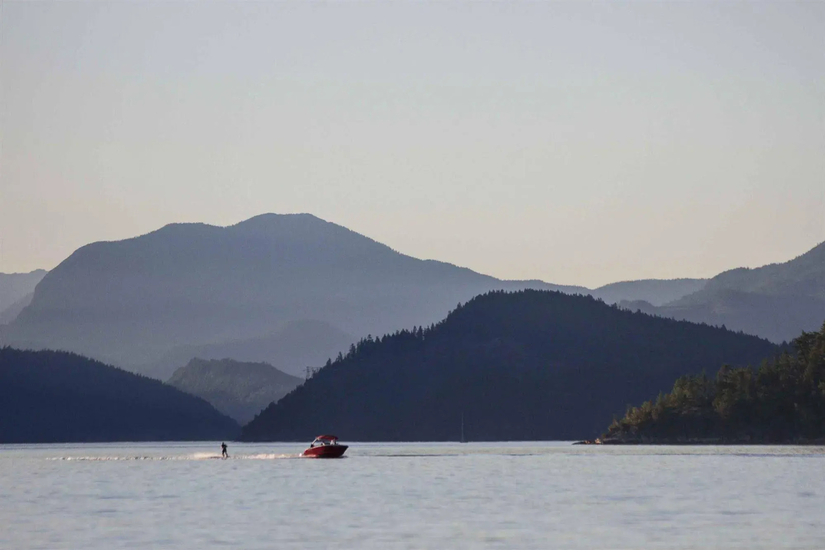 Tranquility Bay Waterfront Inn