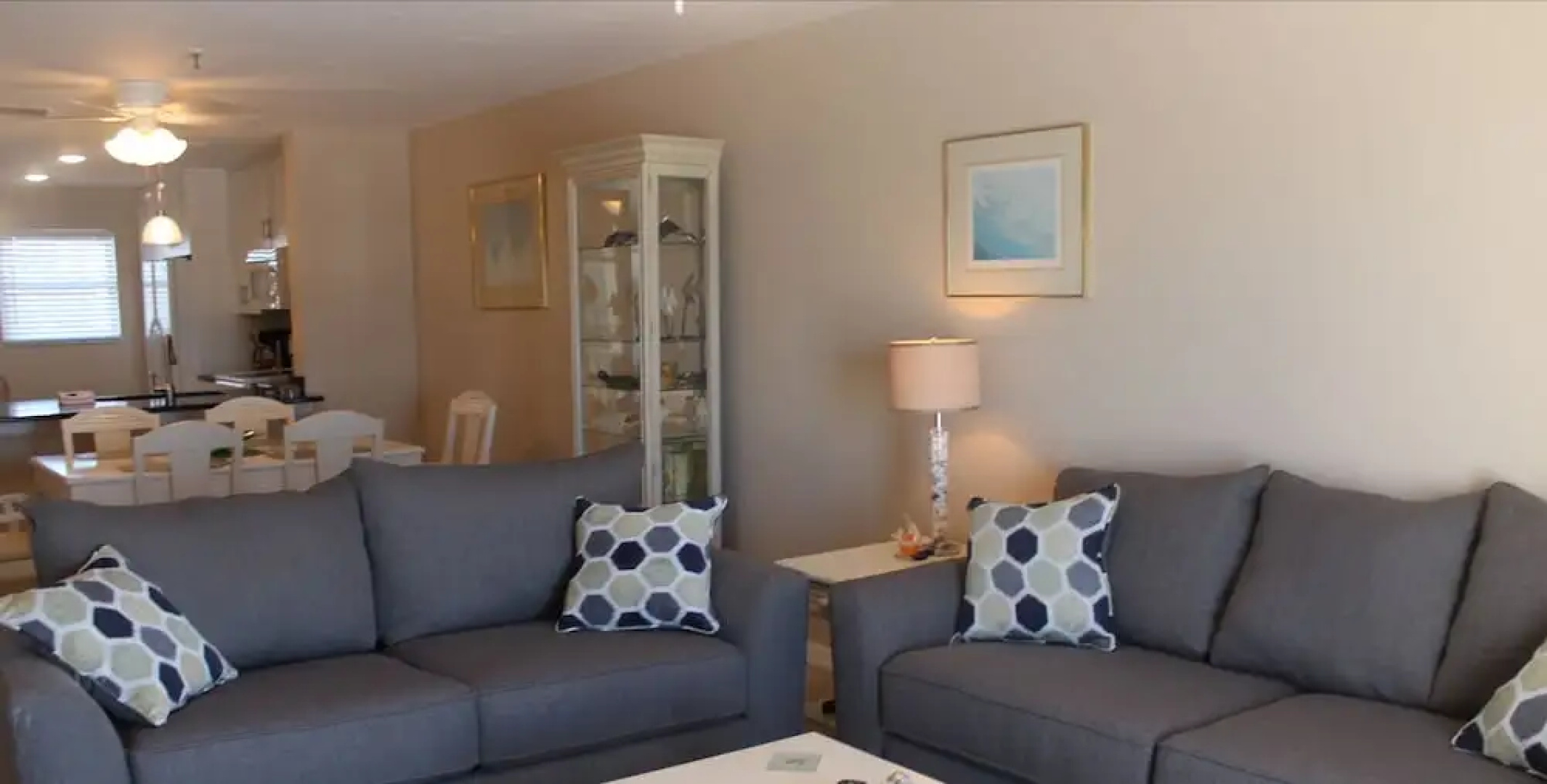 Sea Breeze 303 Apartment