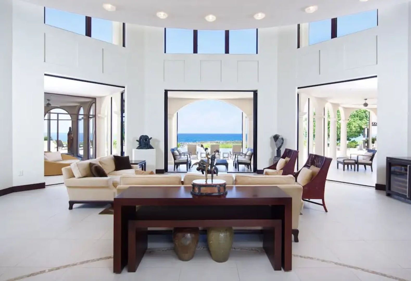 Morning Glory (Villa)