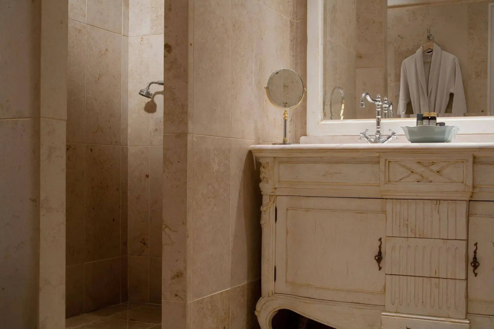 Chateau de La Platerye