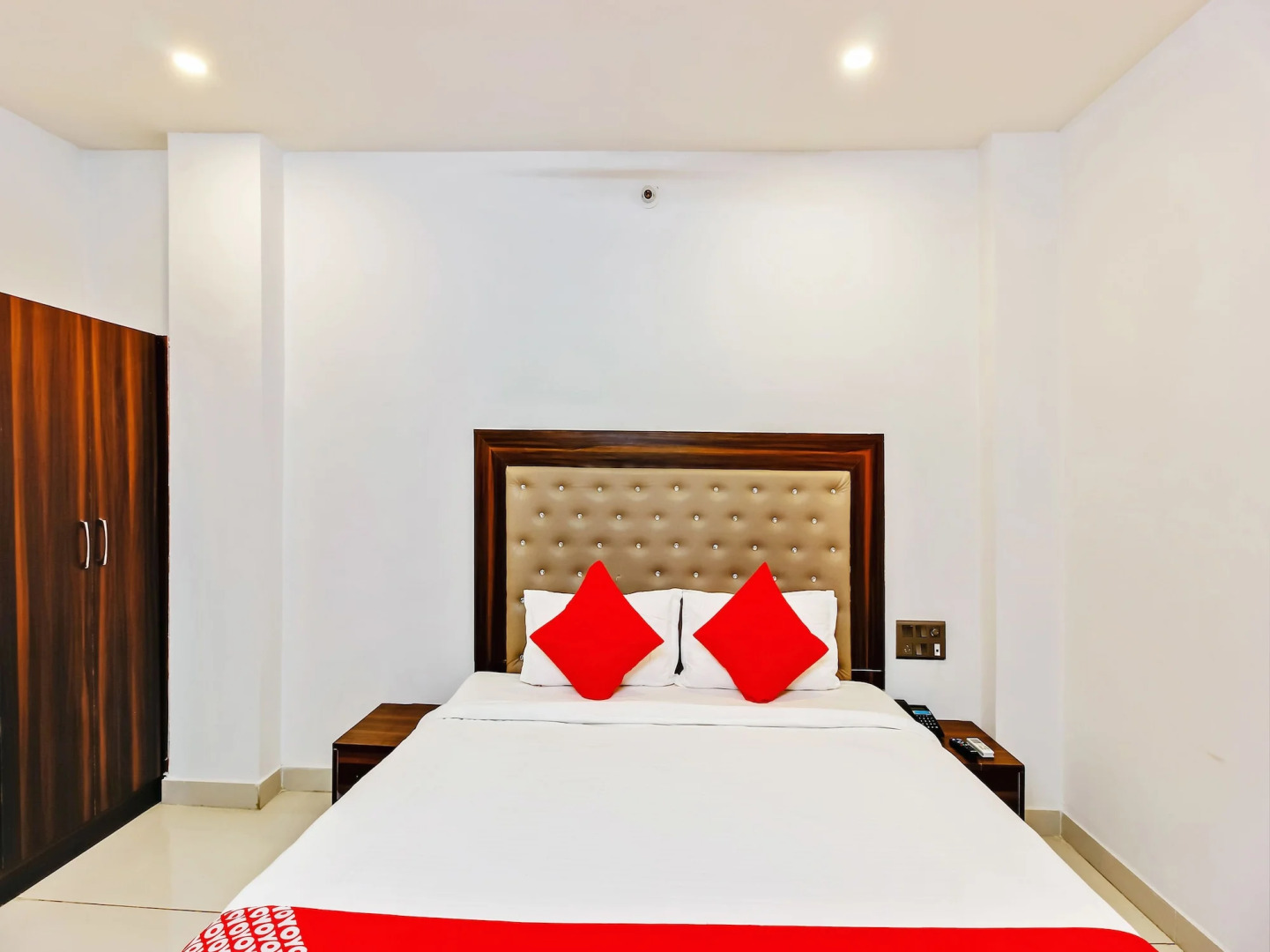OYO 29131 Hotel MN Grand