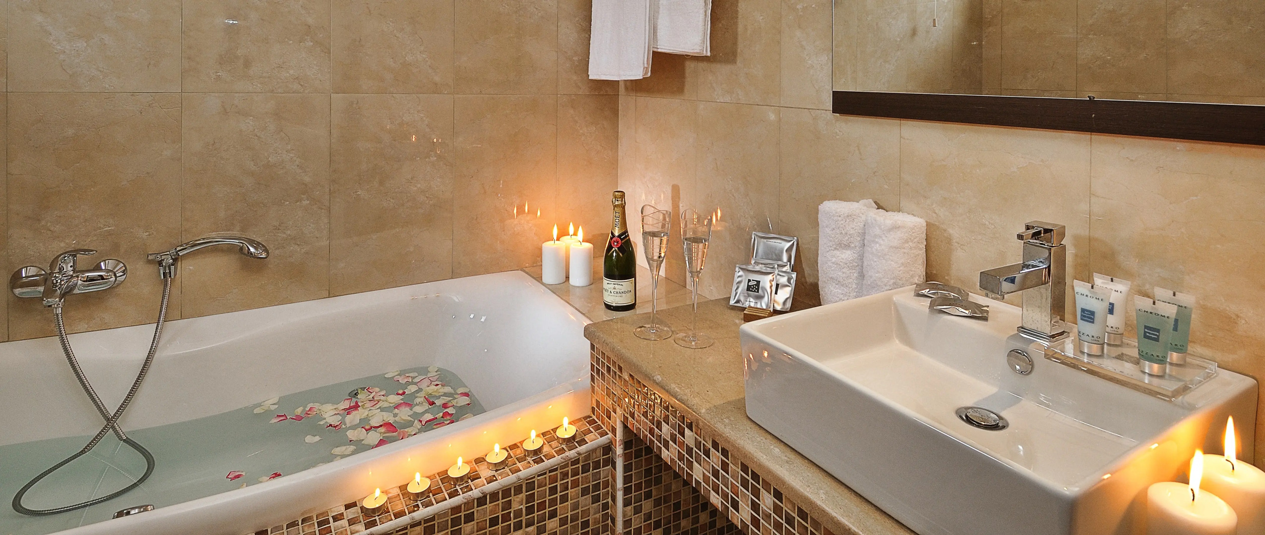 The Noverian Scenic Crete Hilltop Villa Resort & Spa