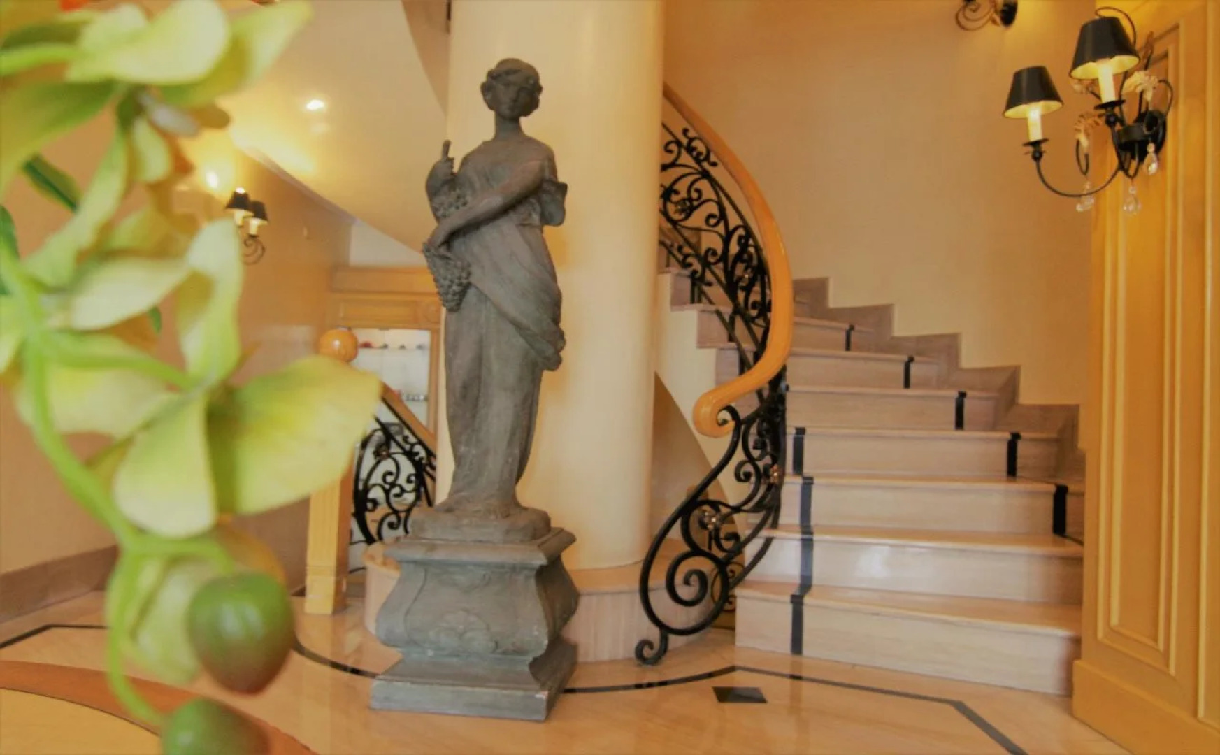 The Grand Dame Hotel