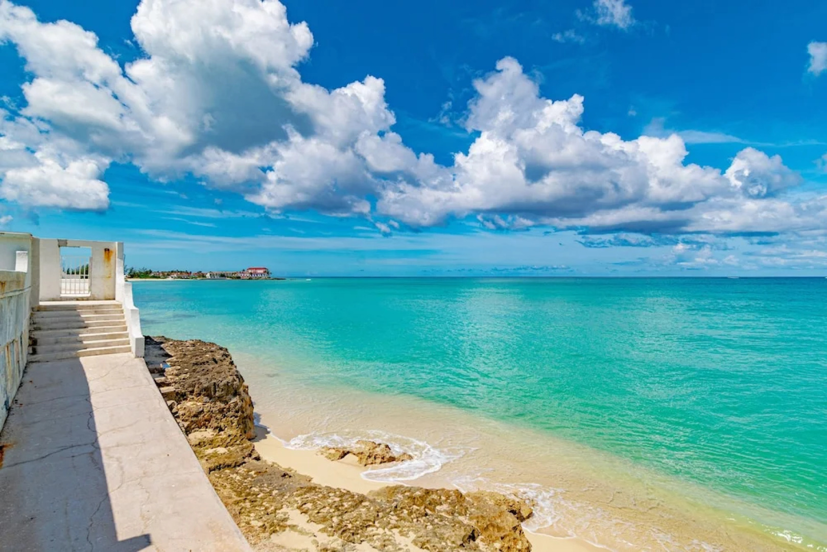 Caprice 14 Cable Beach Luxury Villa