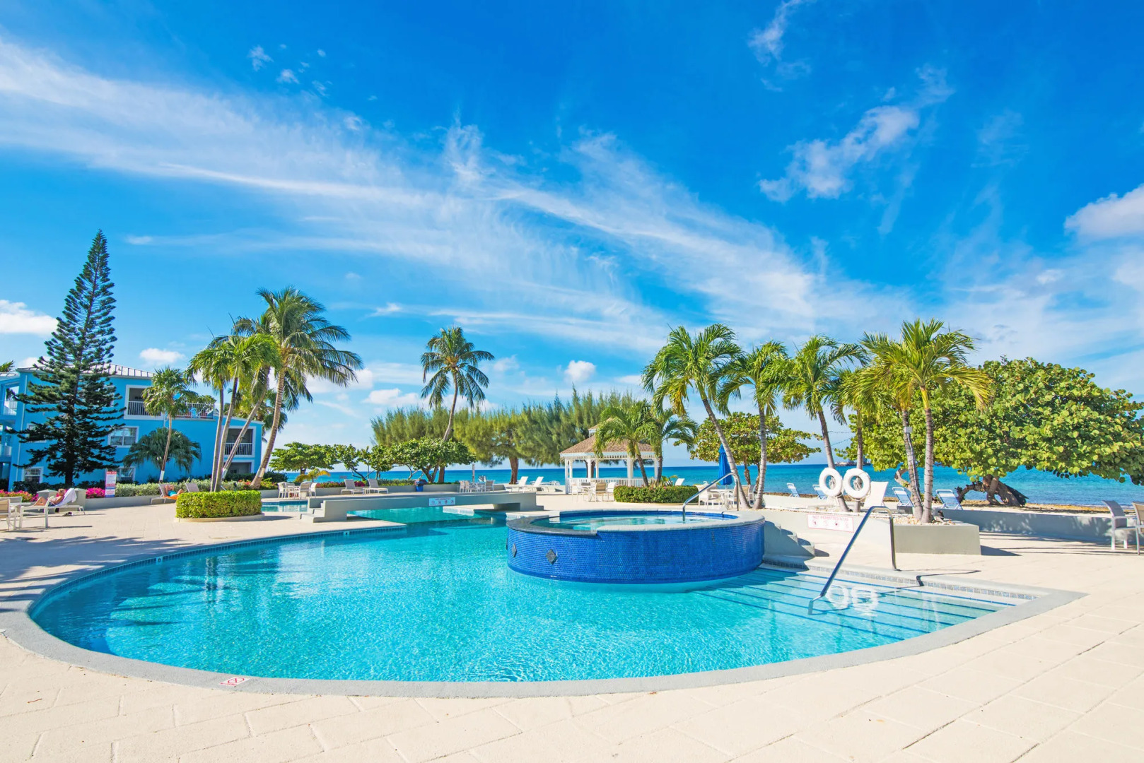 The Grandview Condos on Seven Mile Beach