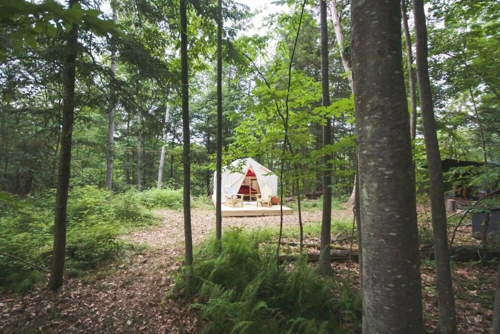 Tentrr- Hucklebuck Railway Camp