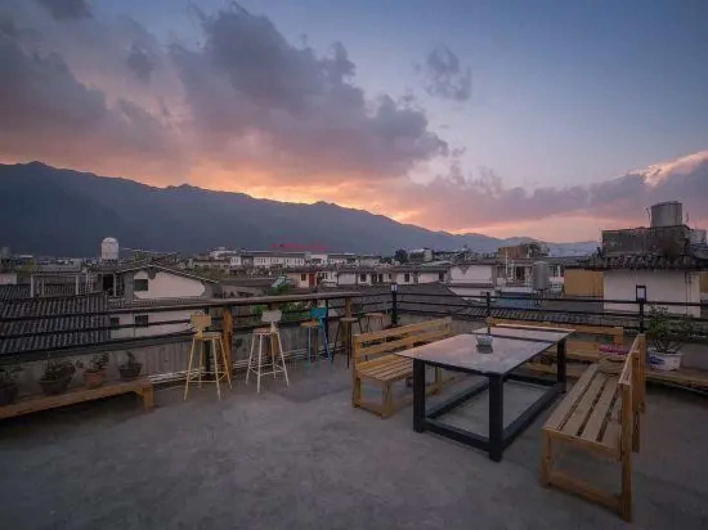 The Dragonfly Guesthouse