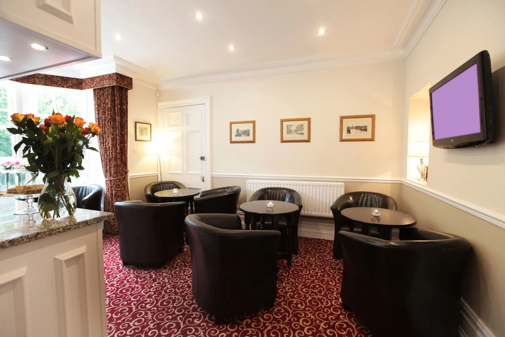 Victoria Square Hotel