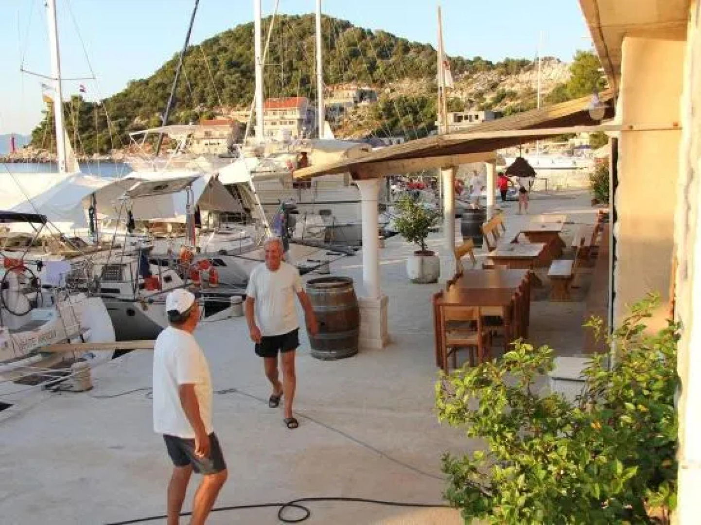 Accommodation Triton