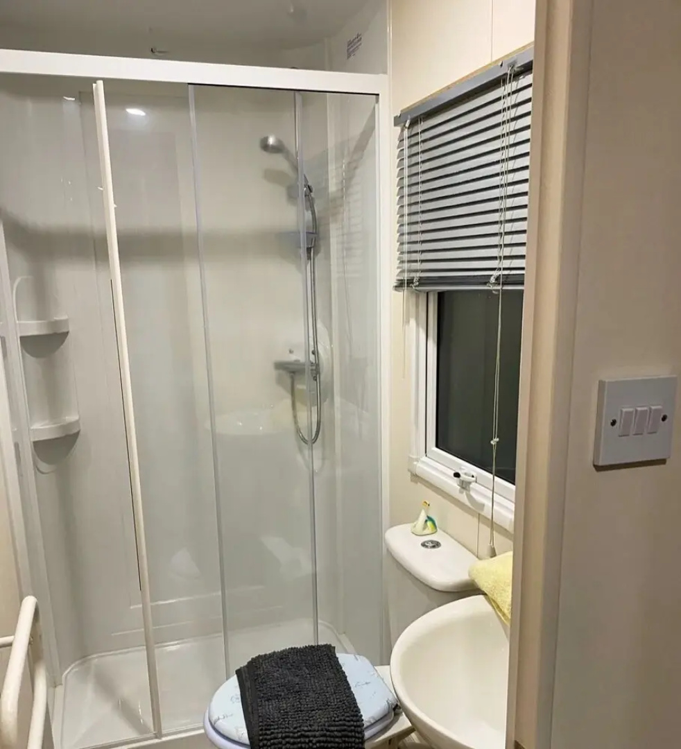 Lovely 2-bed Chalet in Prestatyn