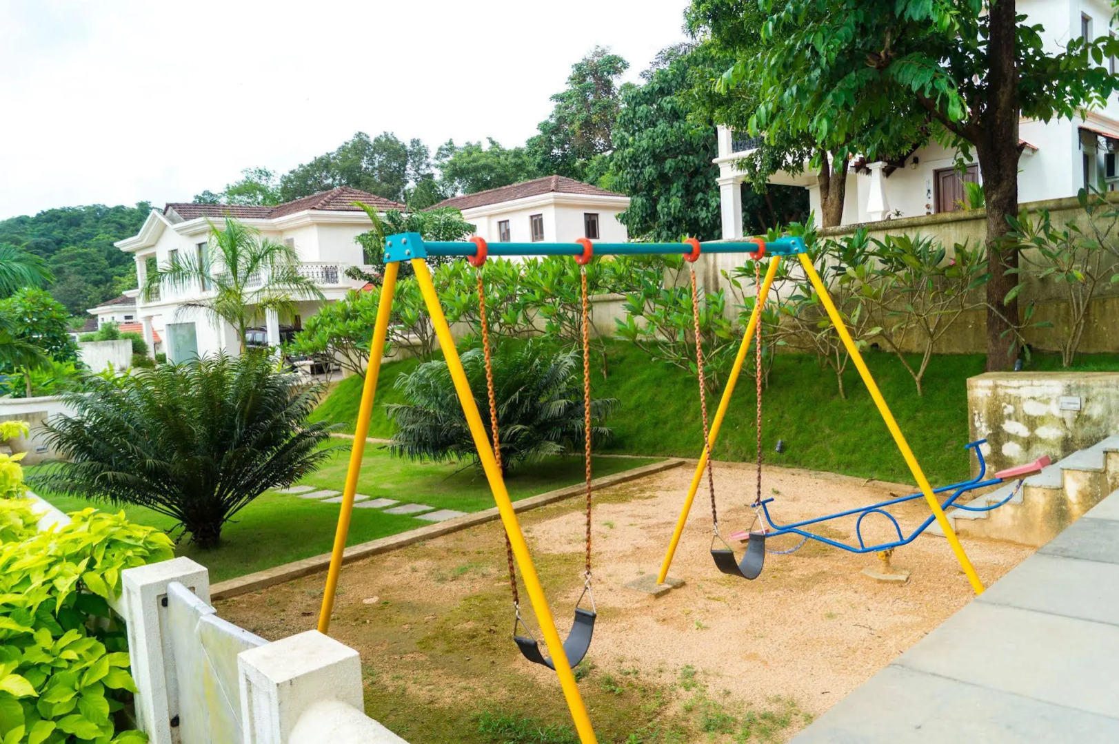 Pinto Rosario Square Resort and Spa