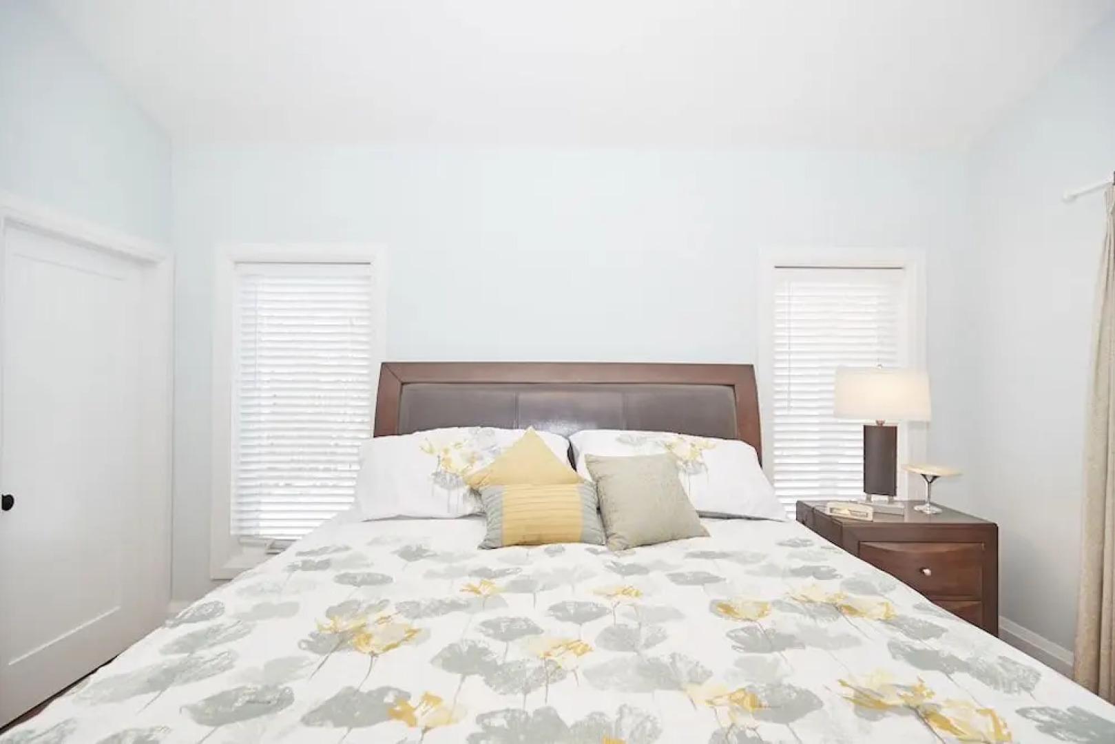 Lakeview Luxury Retreat