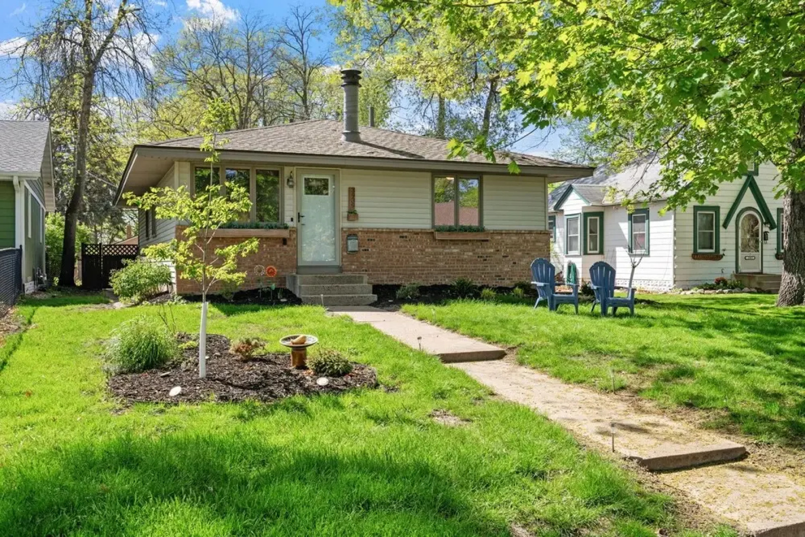 Crystal Lake Clubhouse