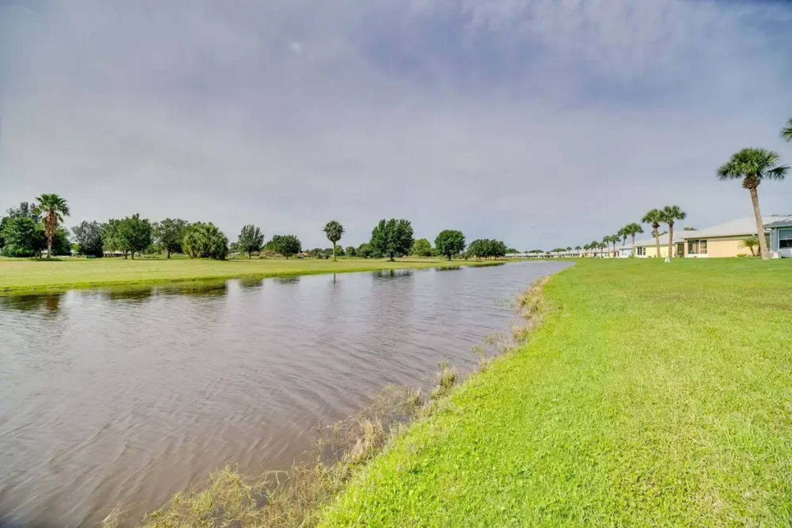 3 Mi to Lake: Peaceful Home w/ Grill in Sebring