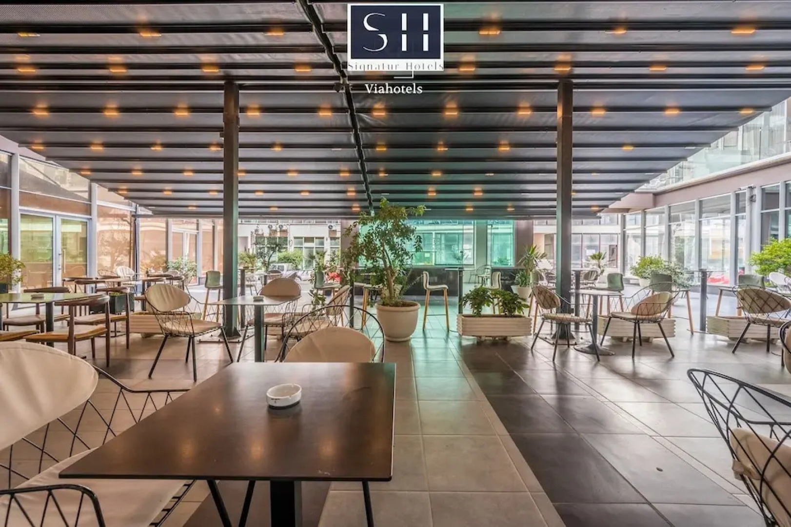 Signature BM Hotel Durres & Beach