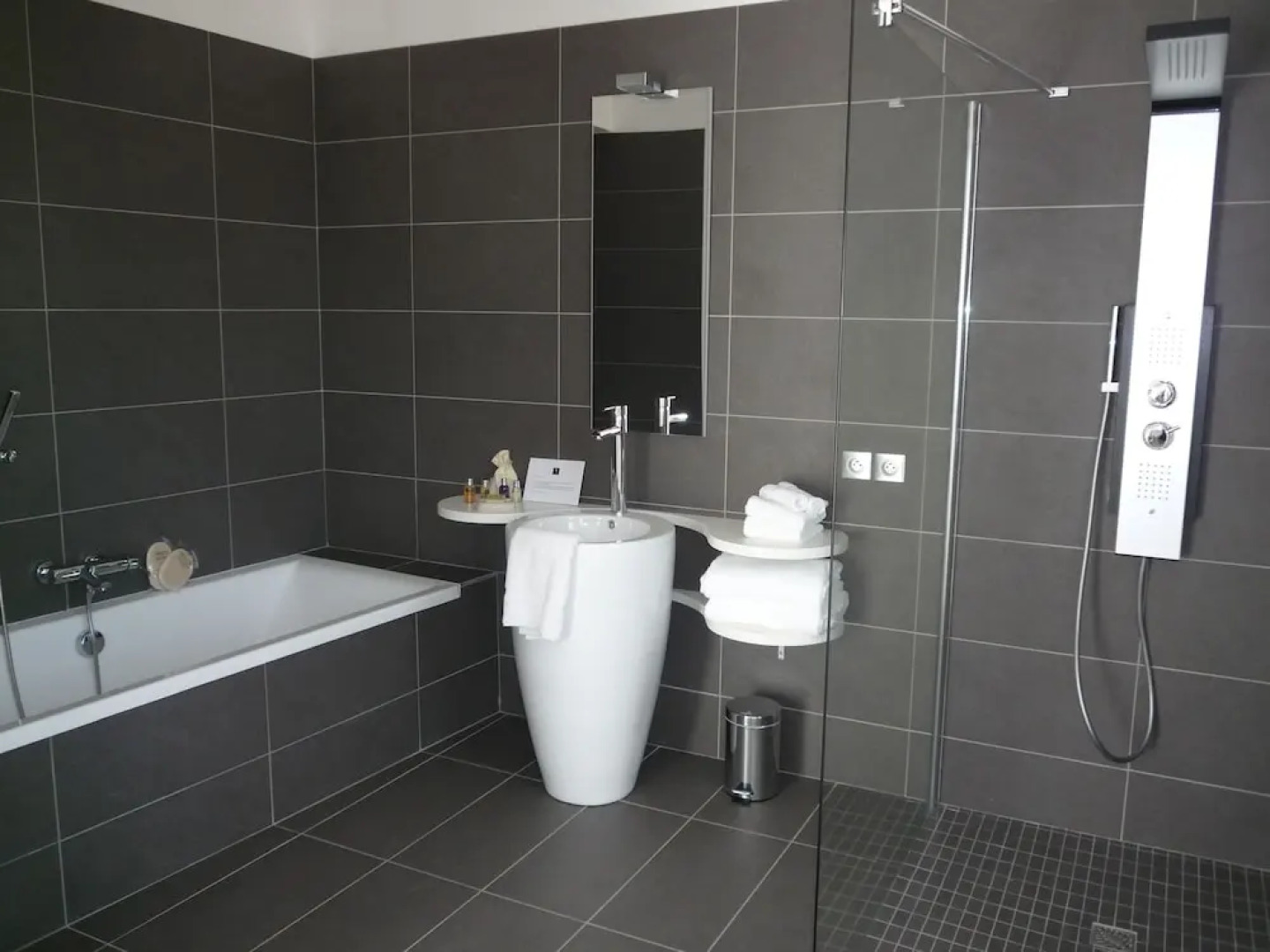 Hôtel Thierry DRAPEAU