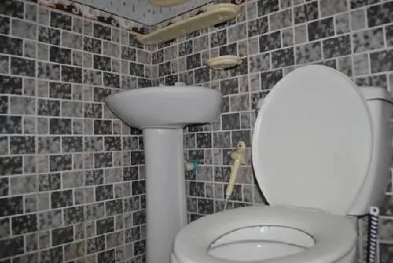 Travel Lodge Surf Break