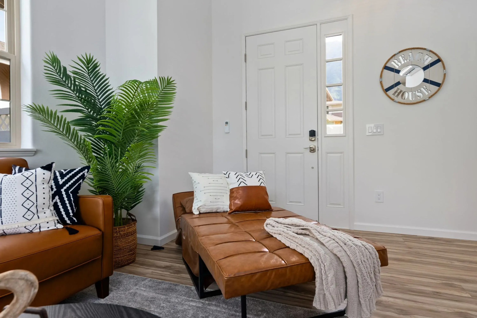 Mauna View by Avantstay 10min to Beach, Backyard