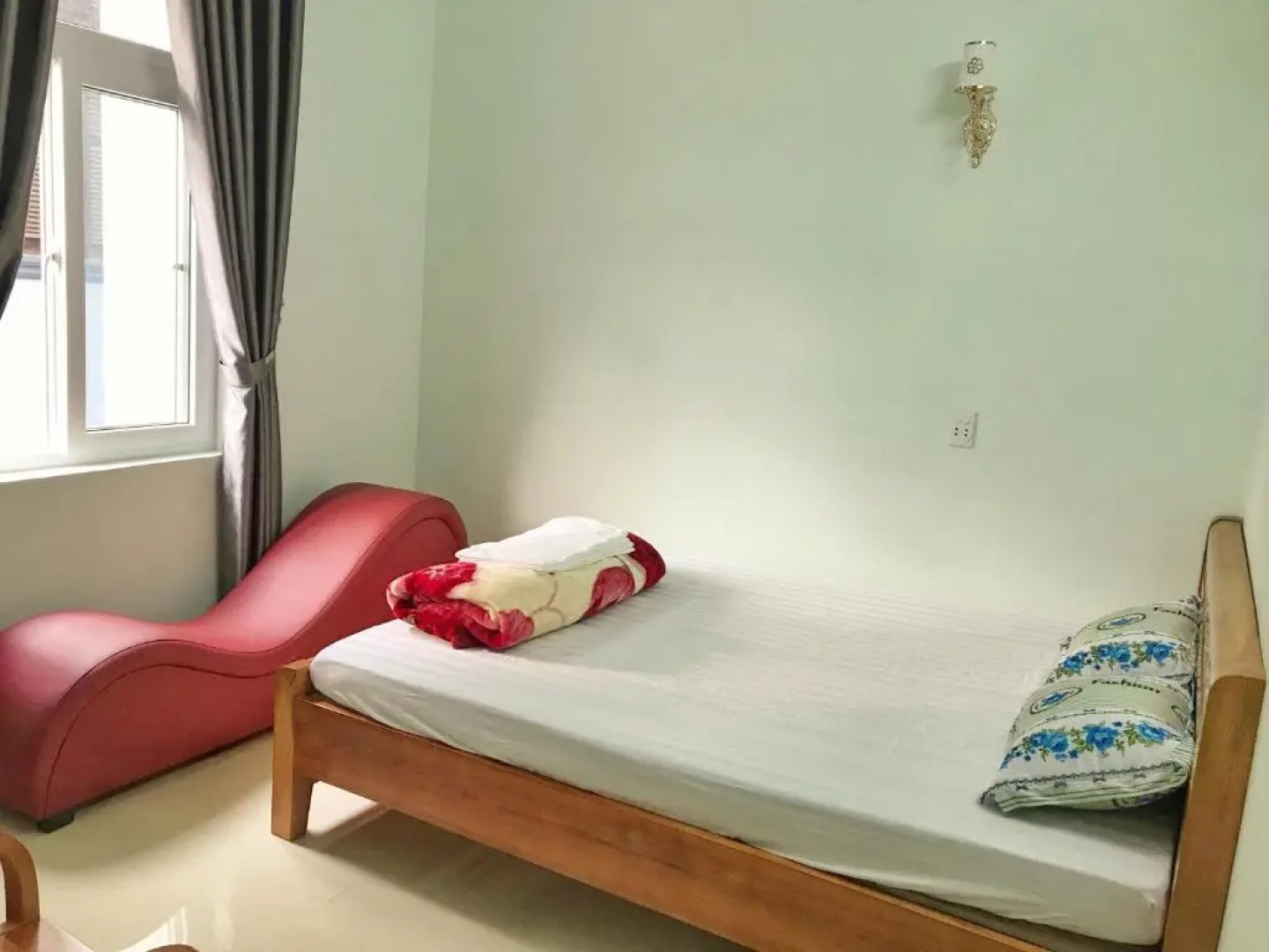 Nha nghi PHUONG ĐONG