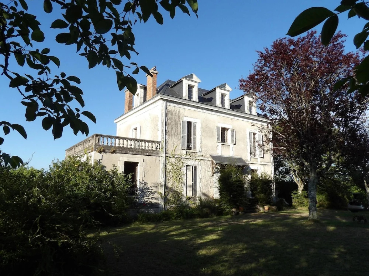 Villa With 7 Bedrooms in Hautefort, With Private Pool and Furnished Ga