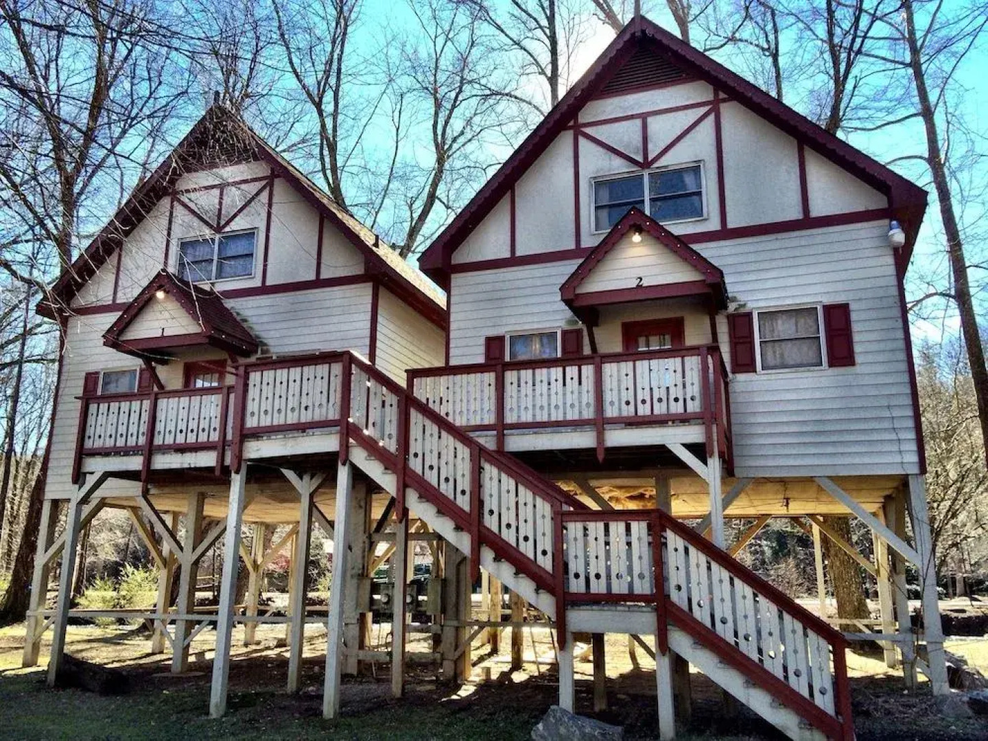 Riverbend Motel & Cabins