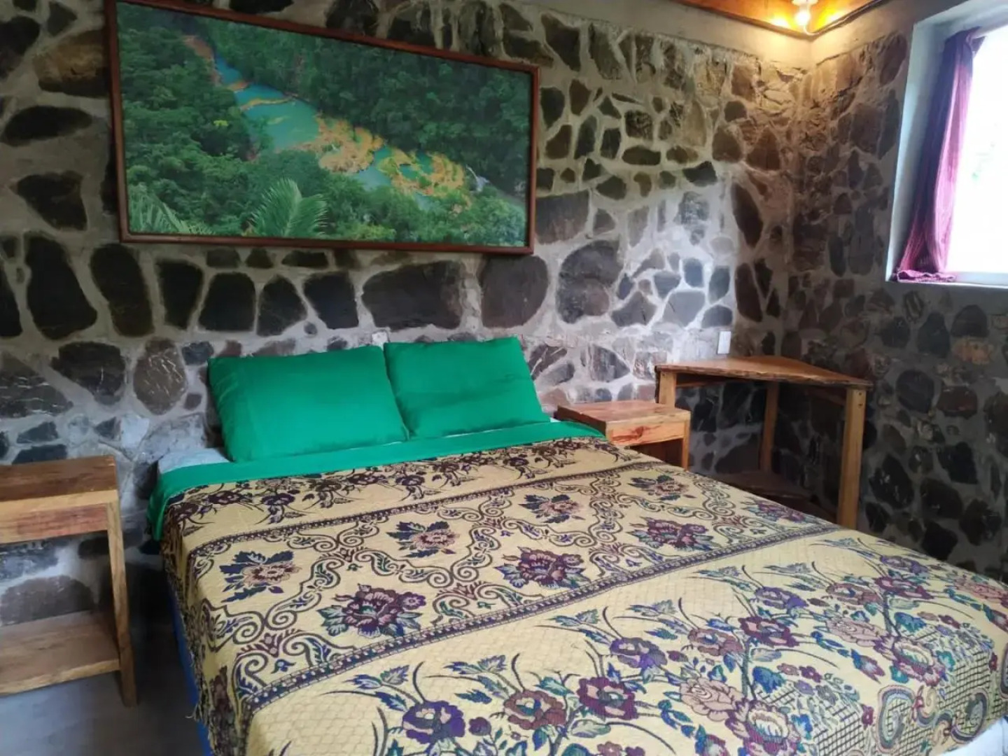 Chi Bocol Community Hostel