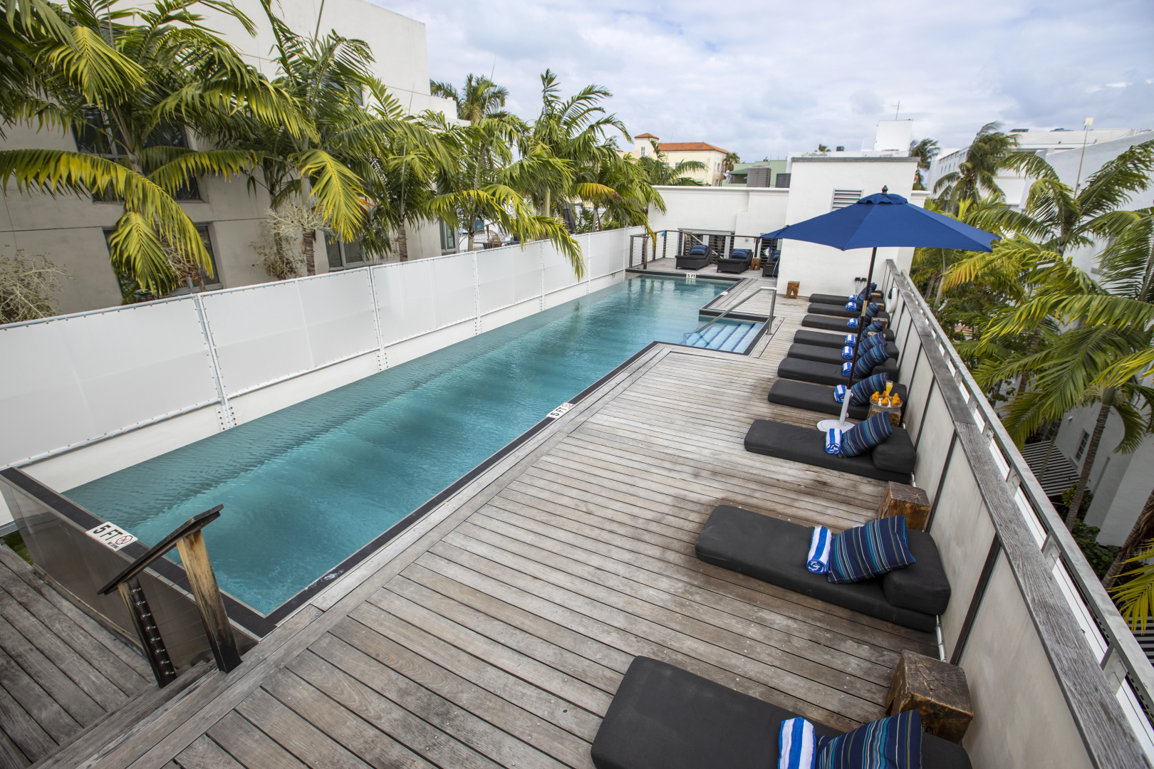 Posh South Beach Hostel