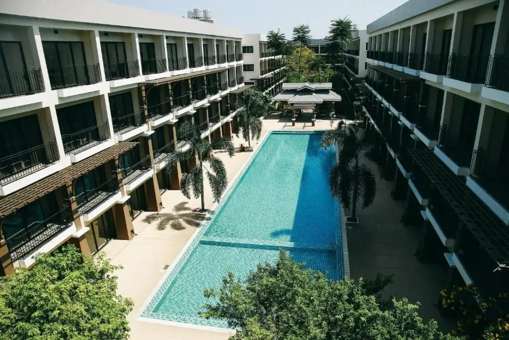 Summer Tree Hotel