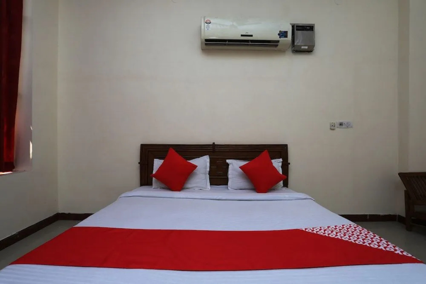 OYO 29427 Mehak Garden