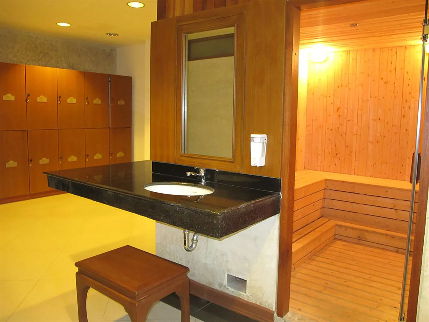 Mae Pim Resort Hotel