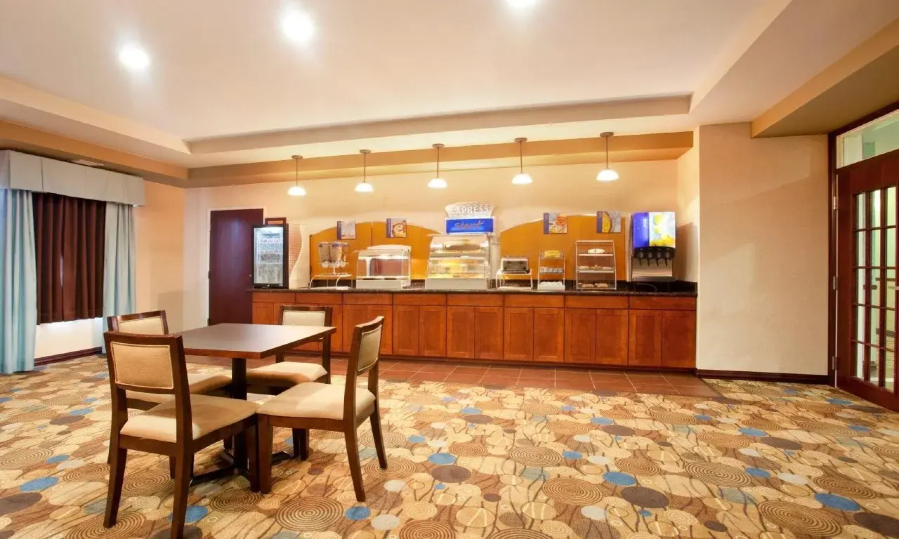 Pike Inn Le Roy - Bloomington Southeast Area