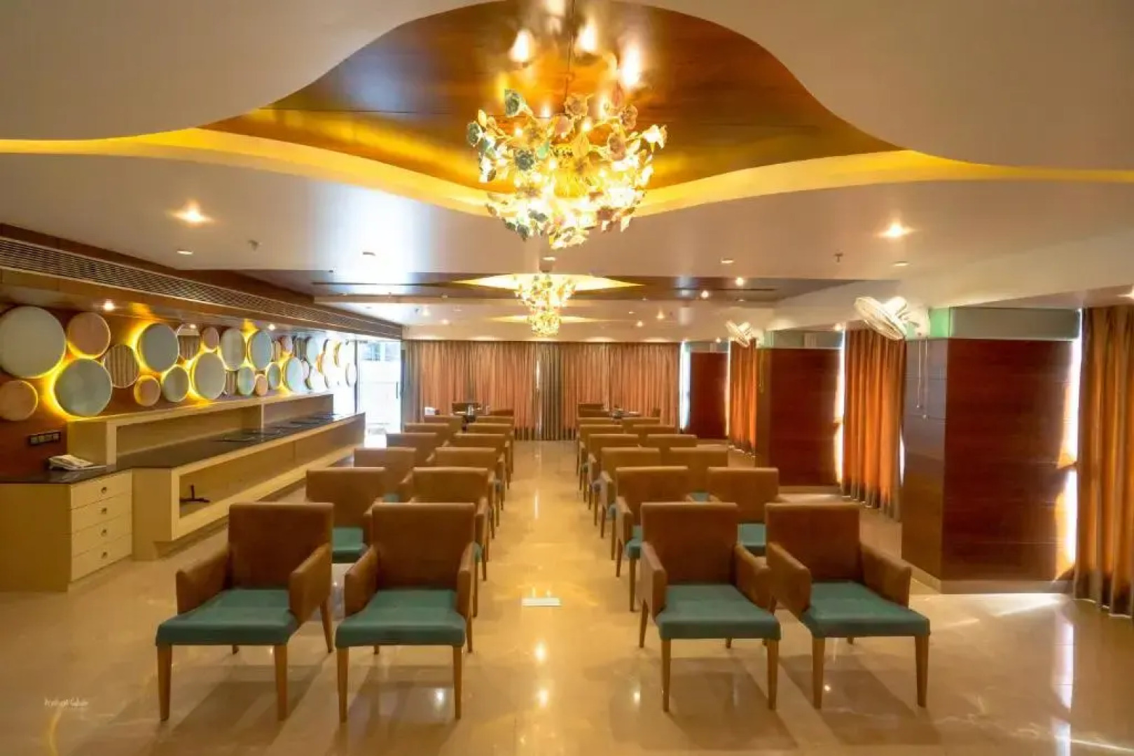 RG Exclusive Hotel-Akola