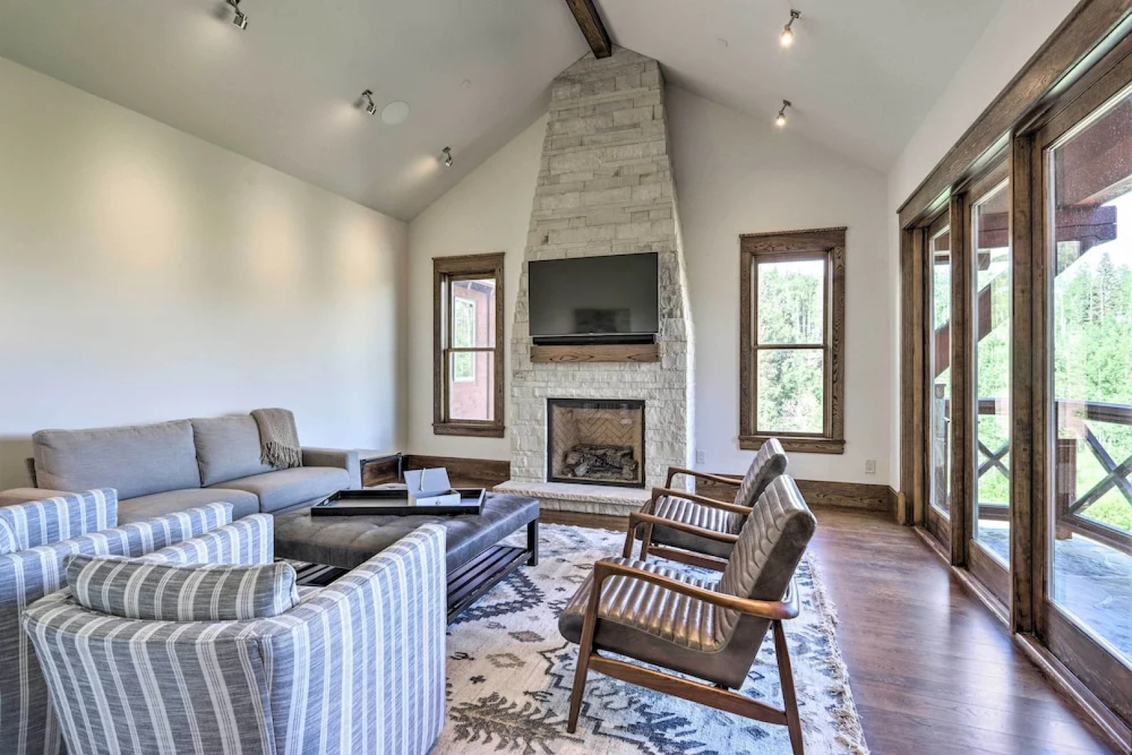 Luxurious Ski-in/ski-out Telluride Penthouse!